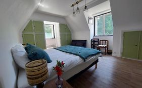 L'Echappee, Chambres Et Tables D'Hotes
